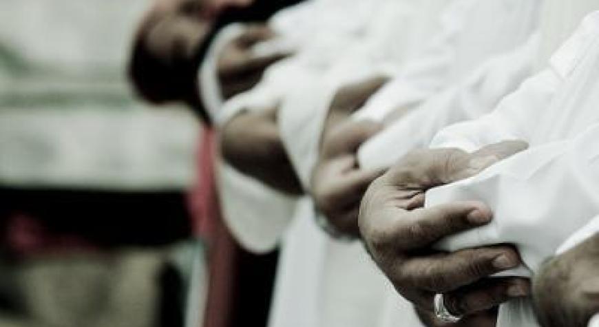 ҚИЁМДА ҚЎЛЛАР ҚАЕРДА ТУРАДИ?