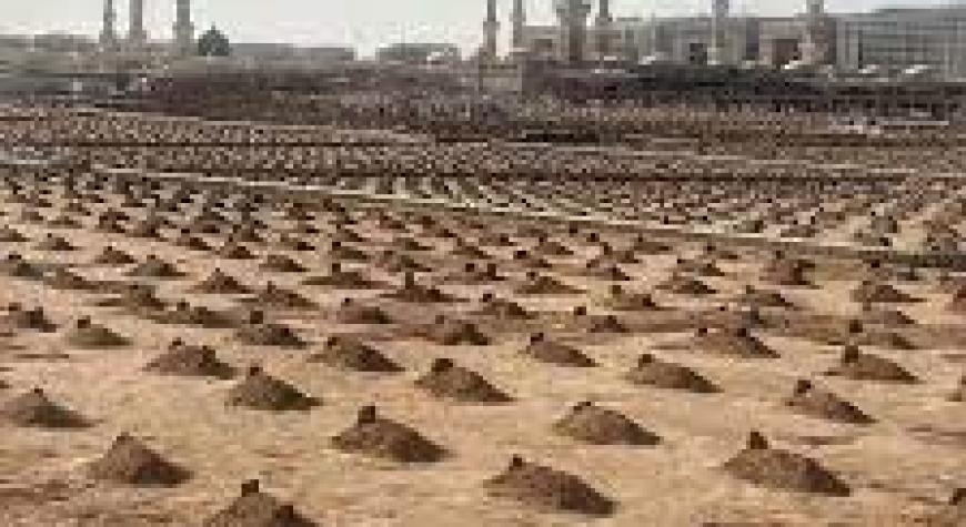 АЁЛЛАРНИ ҚАБРЛАРНИ ЗИЁРАТ ҚИЛИШЛАРИ...