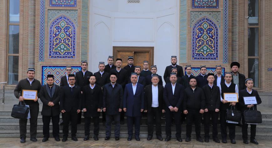 ИЛМ ТАЛАБИДАГИЛАР ЭЪТИРОФДА