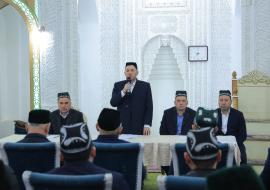 Уйчи туманидаги “Худойберди Эшон“ жоме масжидида йиғилиш ўтказилди.