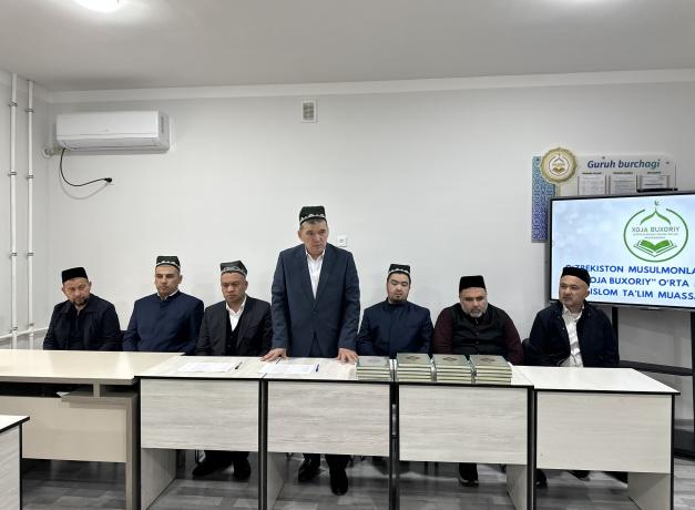 ТОЛИБИ ИЛМЛАР  ҚЎЛЛАБ-ҚУВВАТЛАНДИ