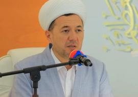 BIR AMAL BOR - U SENI ALLOHGA HAM, ODAMLARGA HAM, JANNATGA HAM YAQINLASHTIRADI...